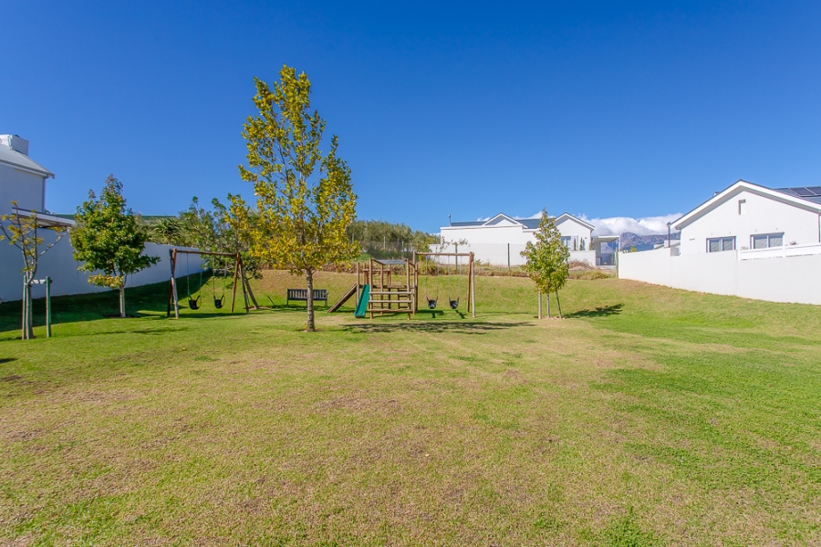 3 Bedroom Property for Sale in Berg En Dal Western Cape